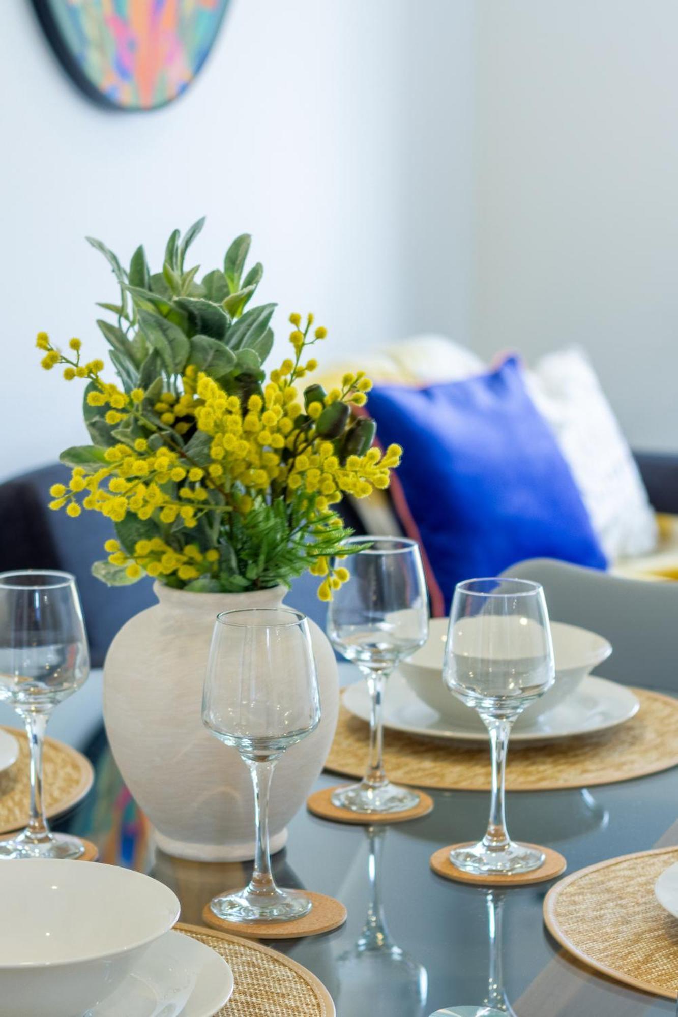 Conveniently Located 2Br Townhouse In West Akl Apartment Auckland Luaran gambar