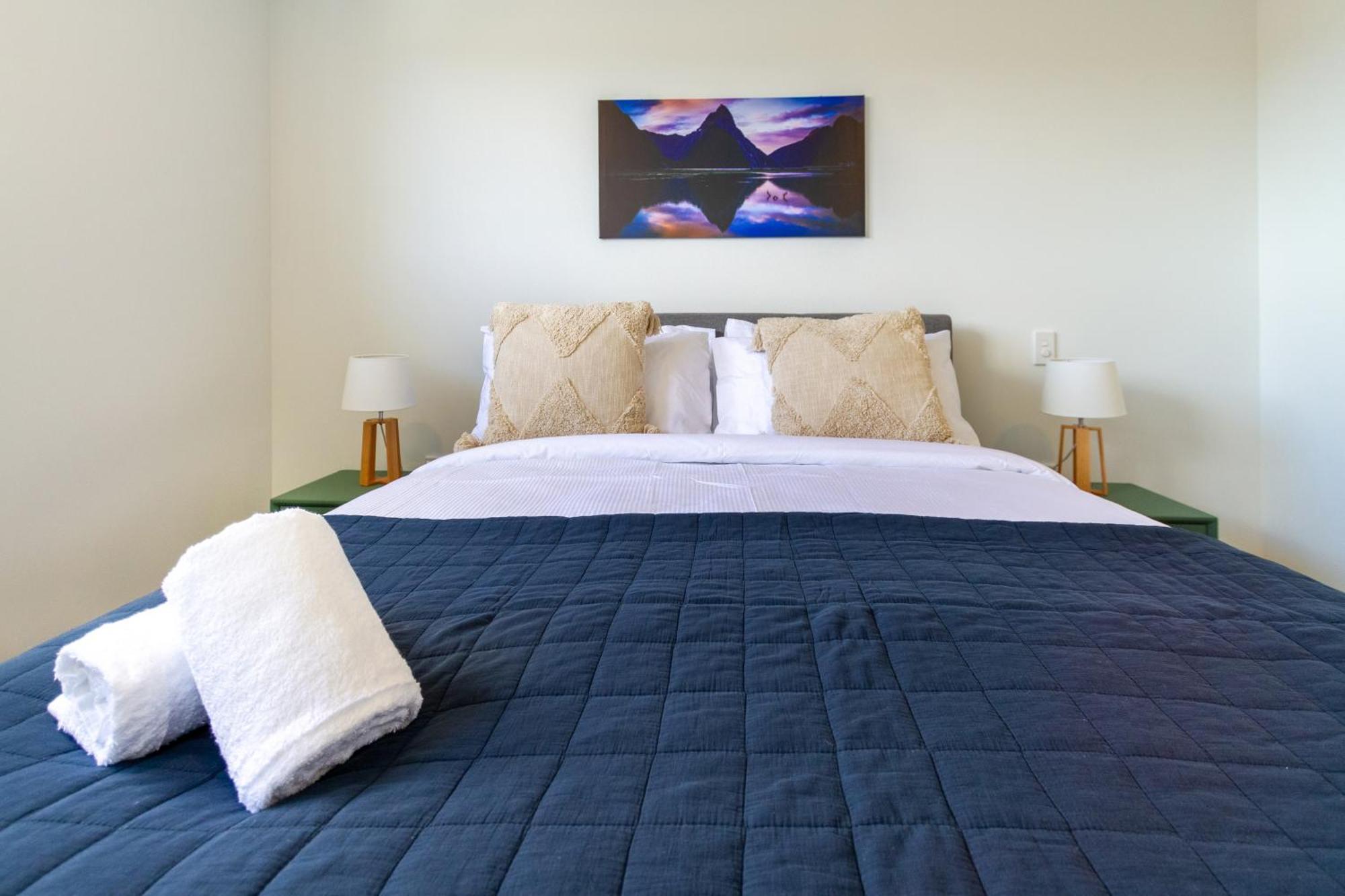 Conveniently Located 2Br Townhouse In West Akl Apartment Auckland Luaran gambar