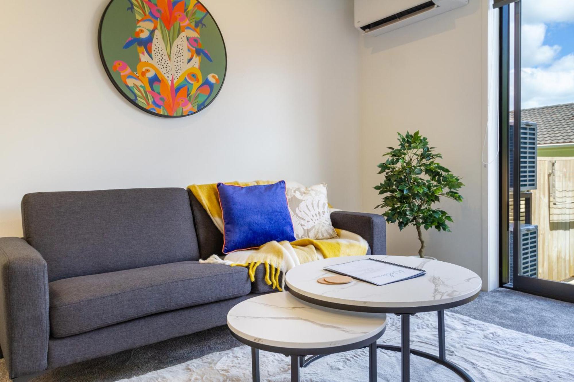 Conveniently Located 2Br Townhouse In West Akl Apartment Auckland Luaran gambar